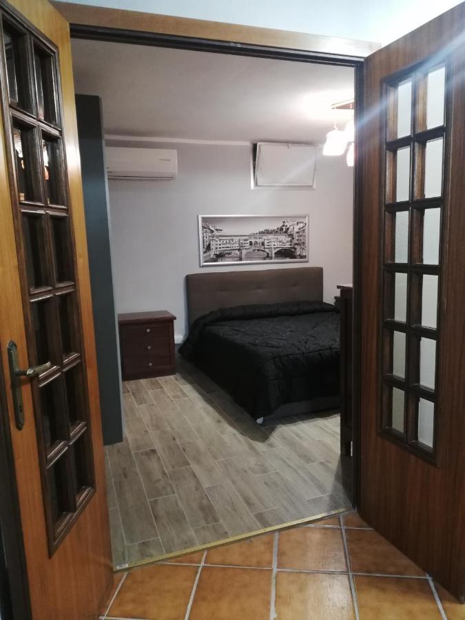 La Taverna Appartamento Scala A Chiocciola 福洛尼卡 外观 照片